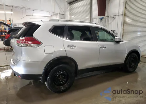 2016 Nissan Rogue S z USA, uszkodzony, nr VIN 5N1AT2MM0GC882425